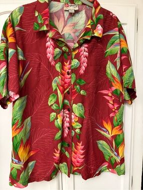 Hilo Hattie Red Tropical Floral Button-Down Shirt